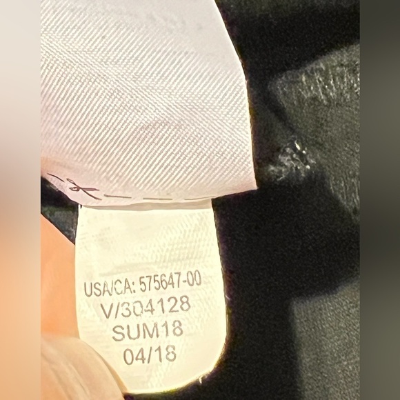 Banana Republic twill pencil skirt size 2 - Picture 7 of 7